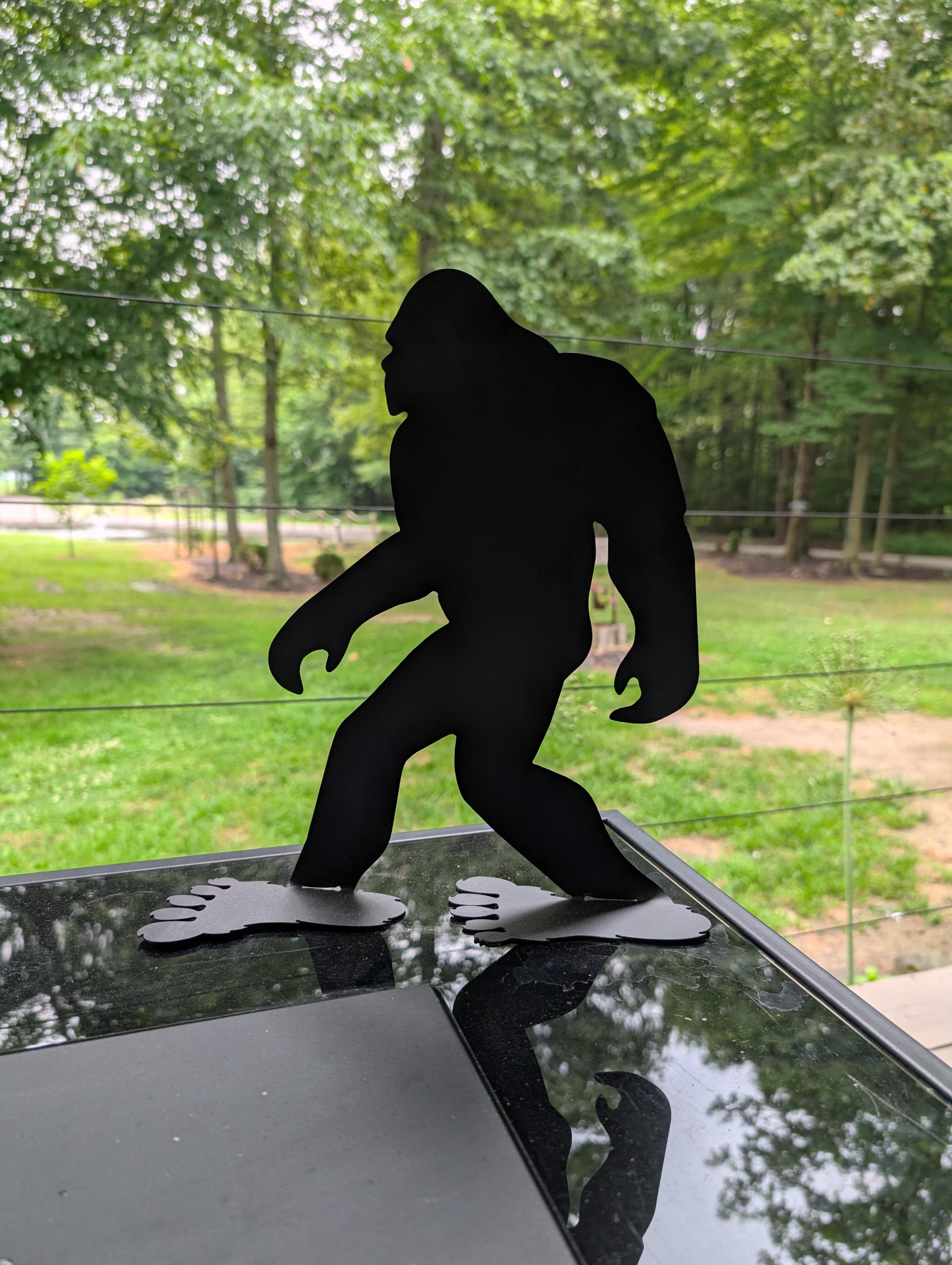 Bigfoot Desk Buddy Metal Yard Art Metal Garden Stake — detail view