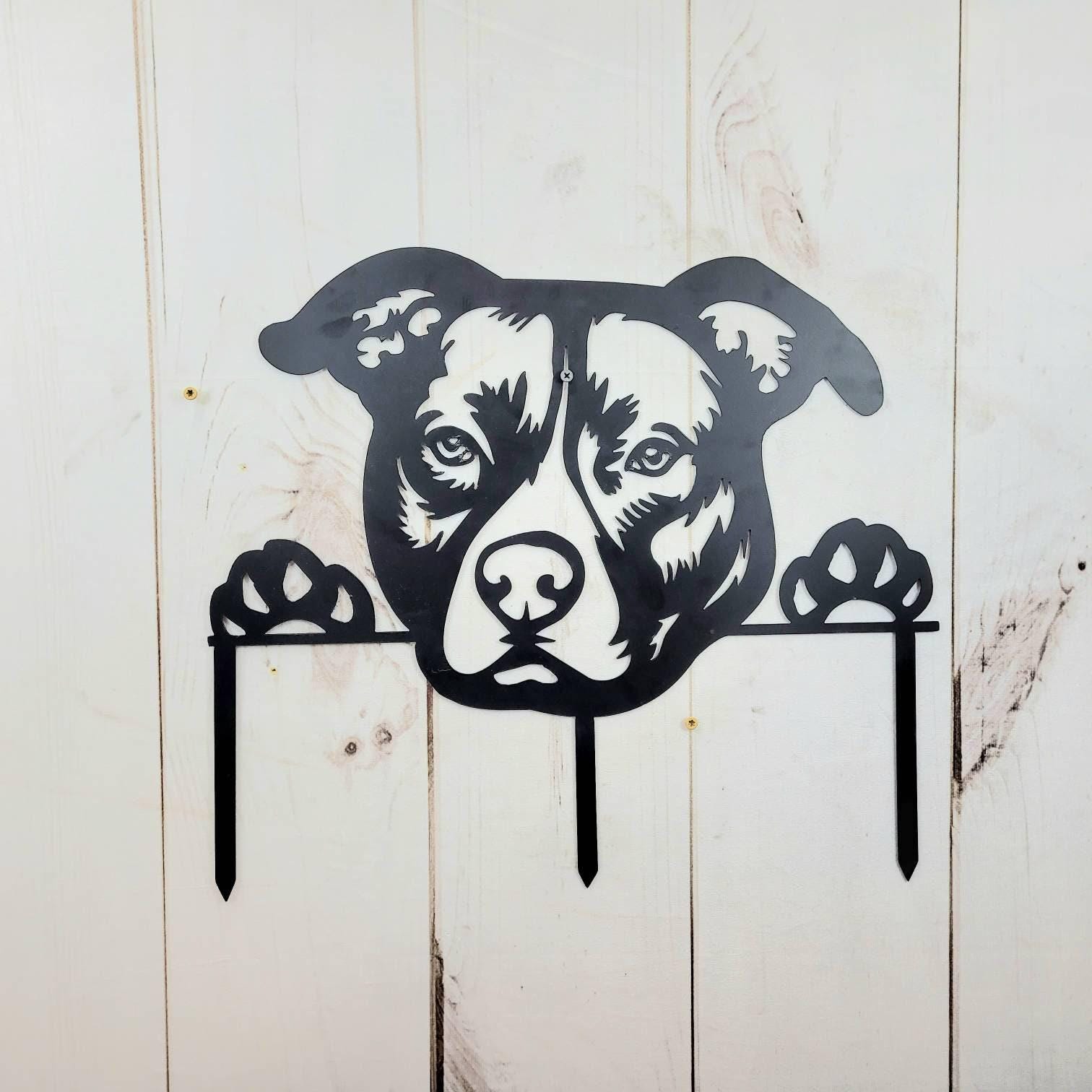 Pitbull Garden Stake Metal Garden Stake — detail view