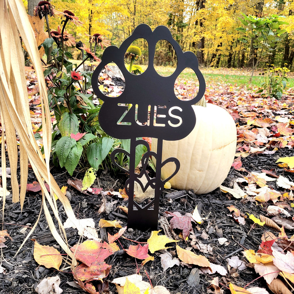 Pet Memorial Ground Stake Metal Garden Stake — detail view