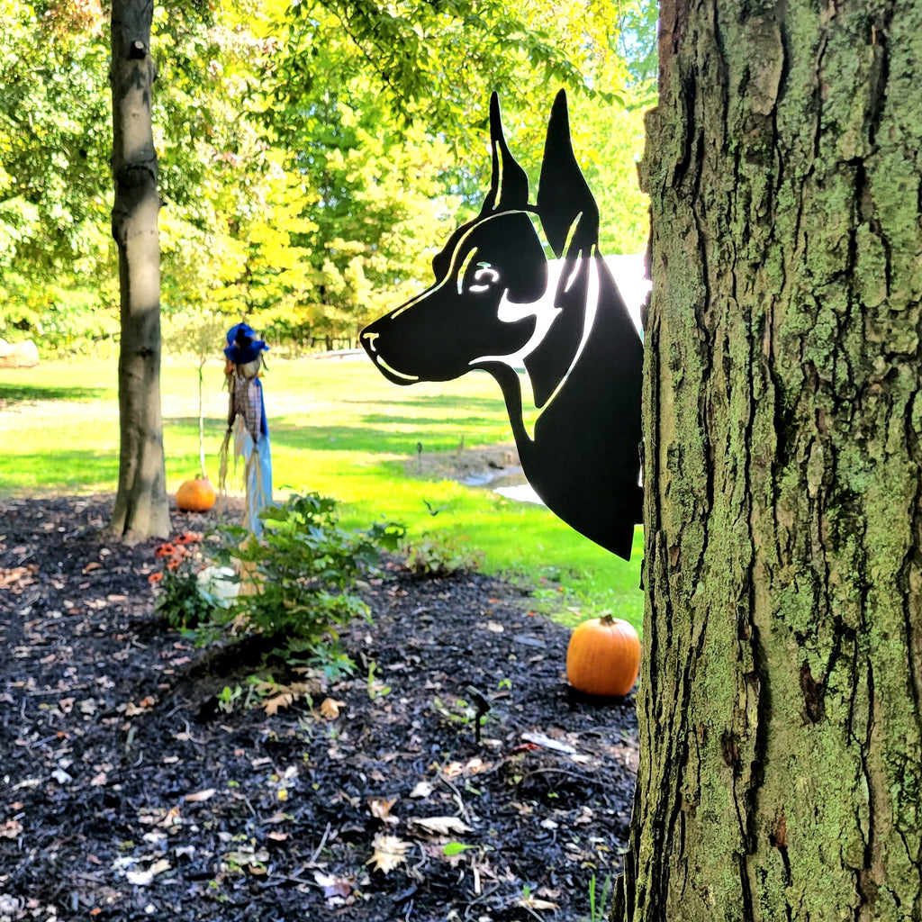 Doberman Peeking Pup Tree Stake Metal Garden Stake — detail view