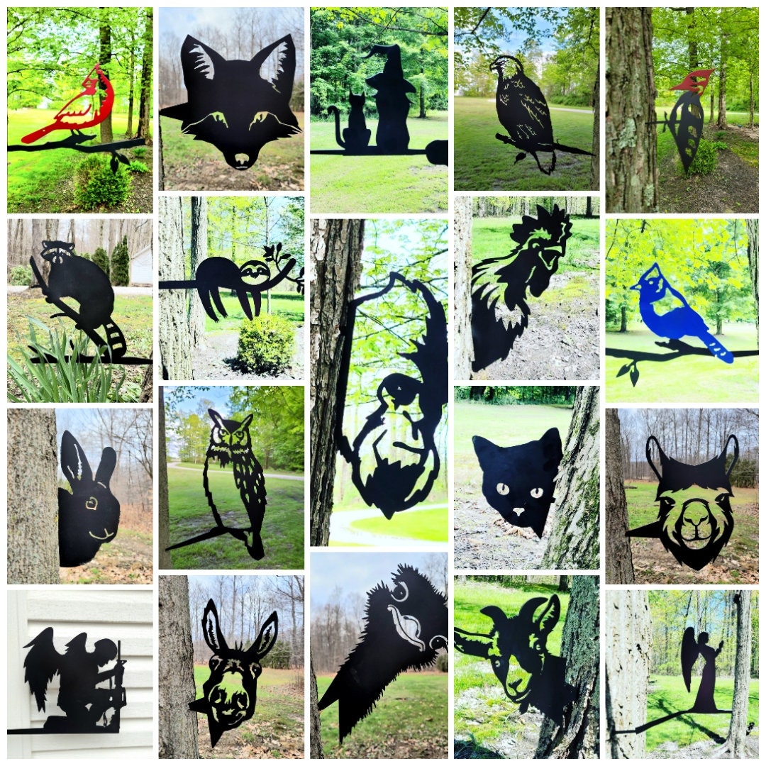 Skunk Metal Garden Stake Metal Garden Stake — alternate angle