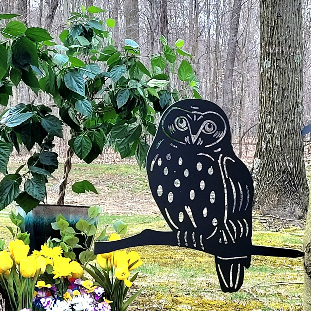Barn Owl Metal Garden Stake Metal Garden Stake — alternate angle
