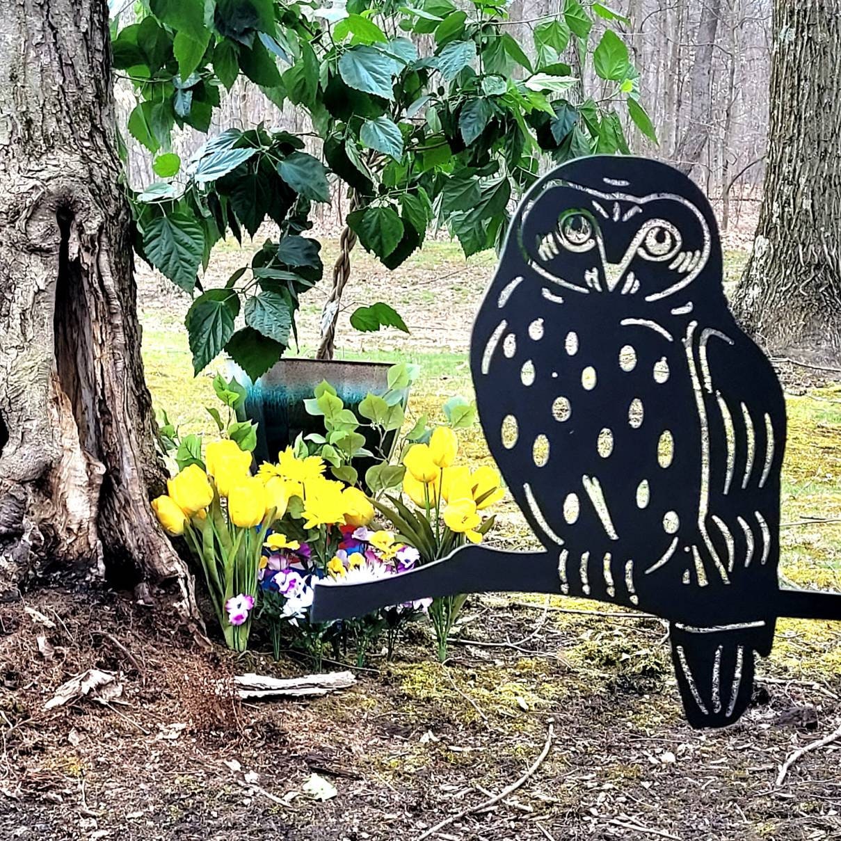 Barn Owl Metal Garden Stake Metal Garden Stake — alternate angle