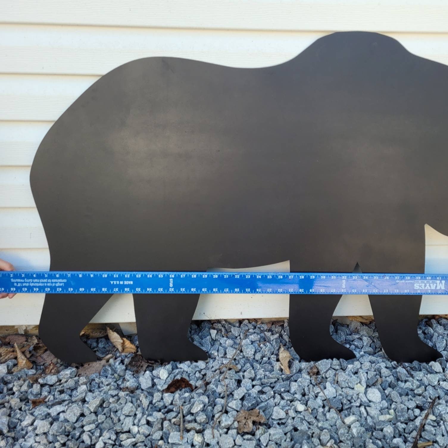 Bear Metal Yard Stake Metal Garden Stake — detail view