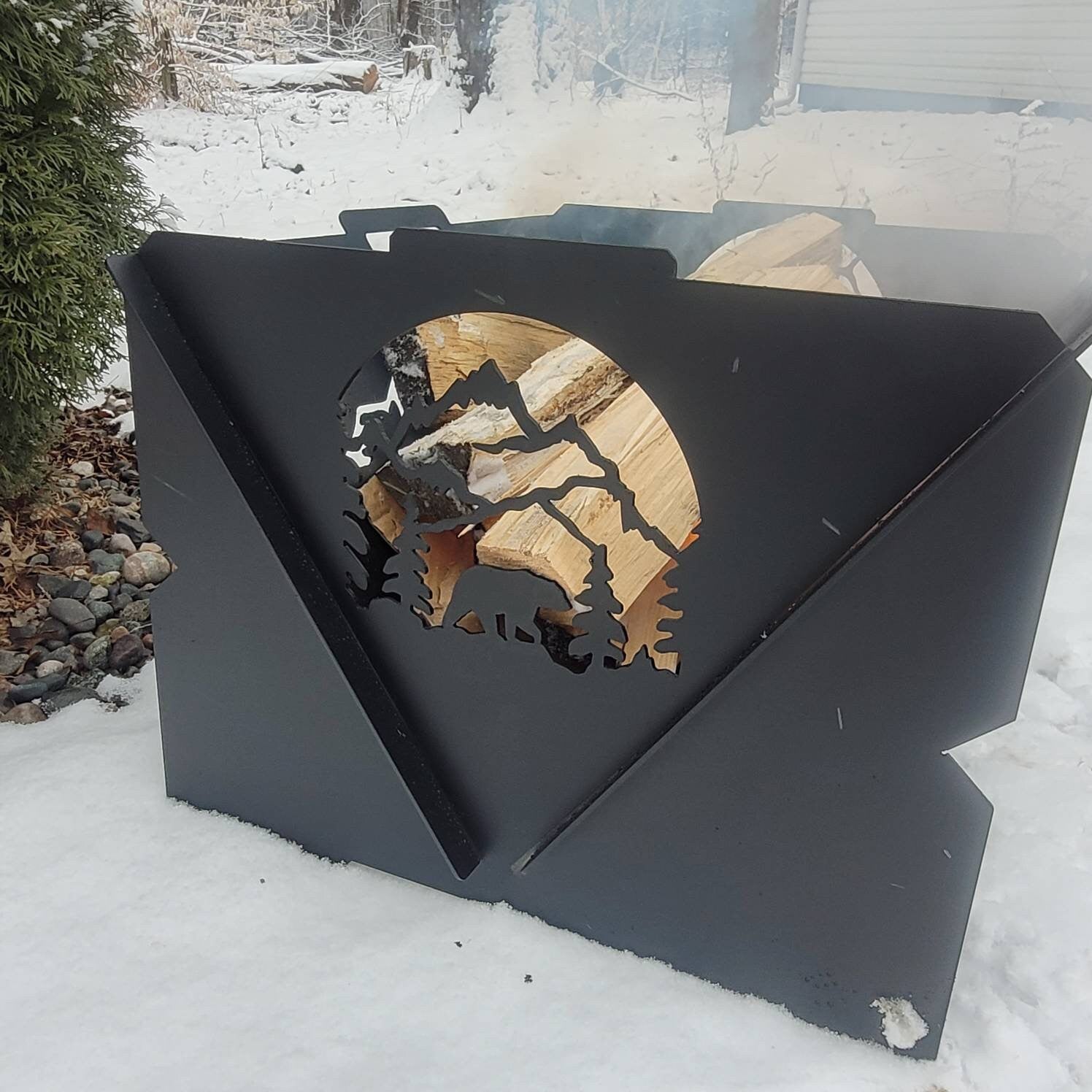 Collapsible Steel Fire Pit: Personalized Gril Aluminum Sign — detail view