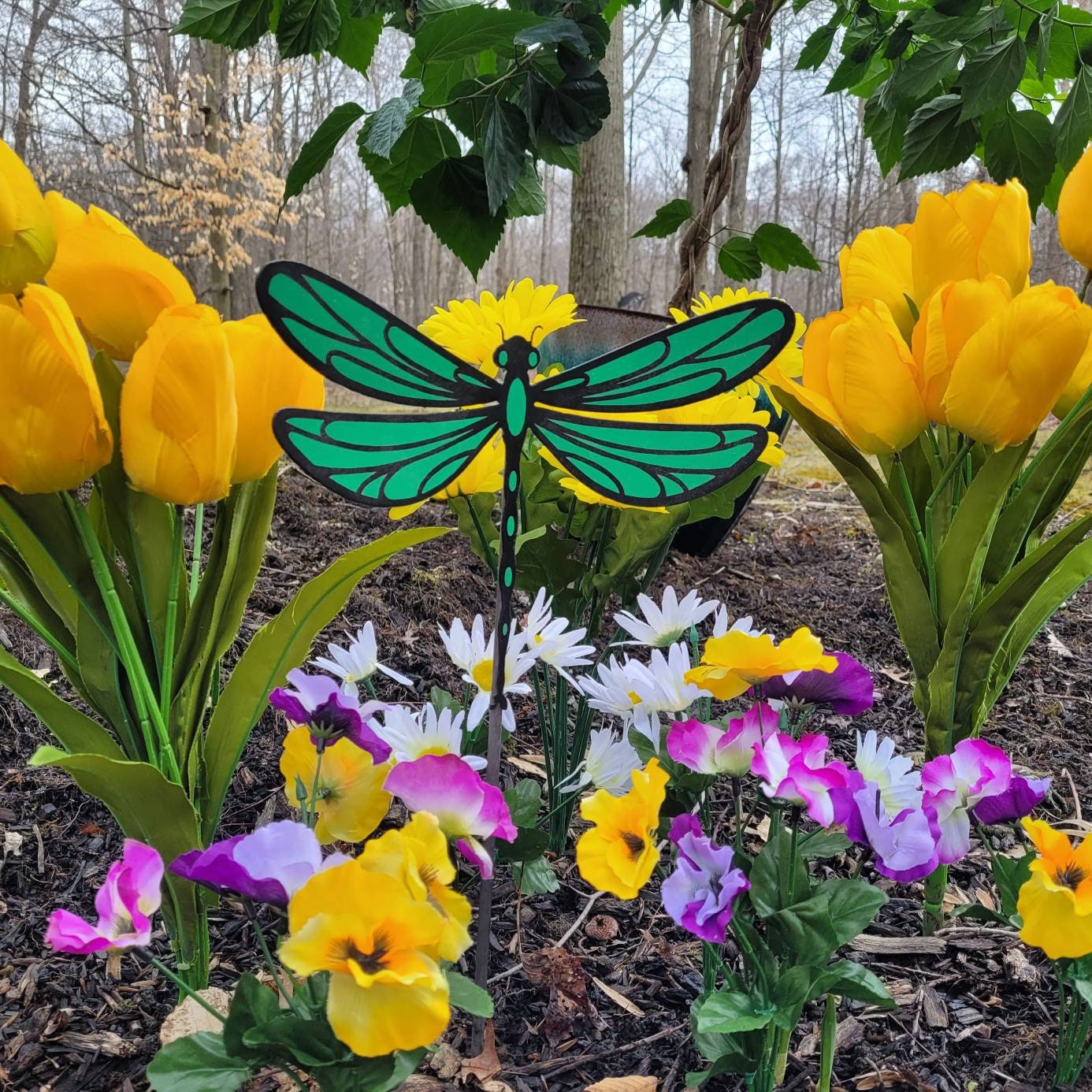Dragonfly garden stake Metal Garden Stake — alternate angle